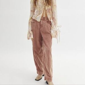 BDG Cocoon Corduroy Pants 🆕